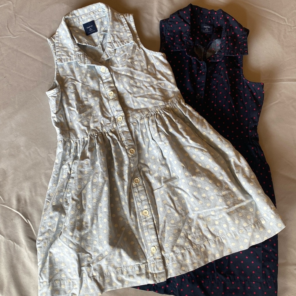 Gap size 4-5 polka dresses set of two. Great condition. Jean & white, blue 8 red